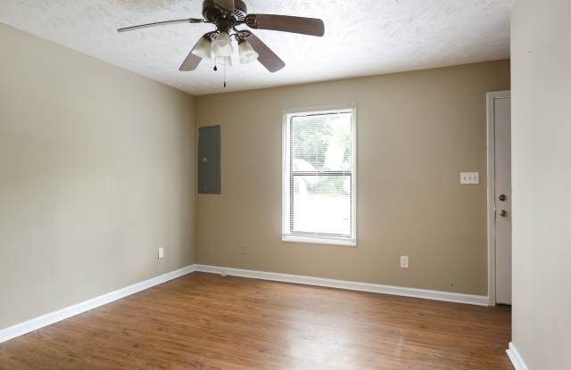 1426 Tangora Lane photos photos