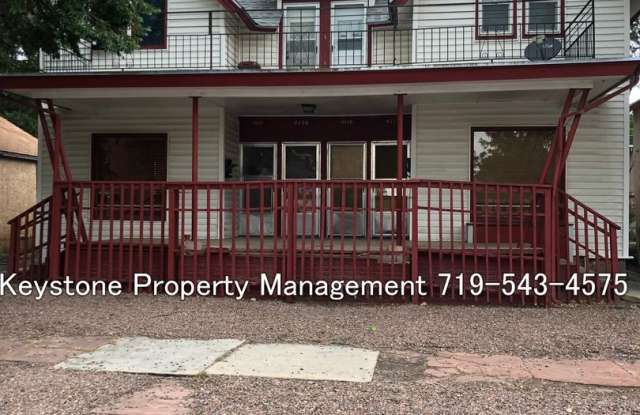 Downtown Apartment in 4-Plex with 2 Bedrooms/1 Bath $800/$800 photos photos