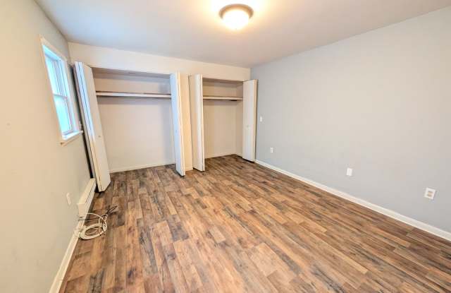 183 Zerby Ave photos photos