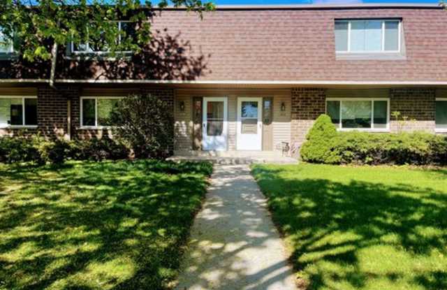 3 Bedroom 2 1/2 Bath Townhome photos photos