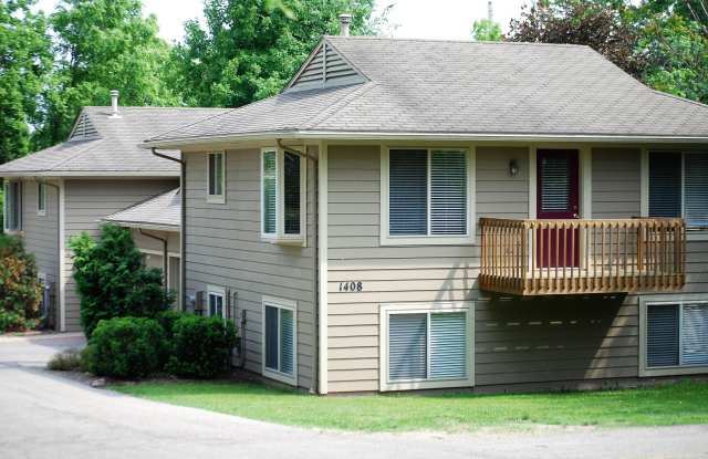 1410 Traver Street photos photos