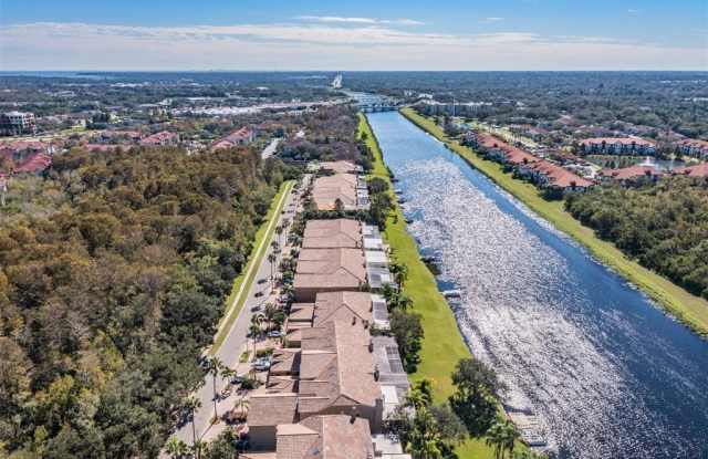 1626 LAGO VISTA BOULEVARD Gallery 4
