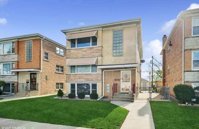 6845 W Leland Avenue unit: 2 photos photos