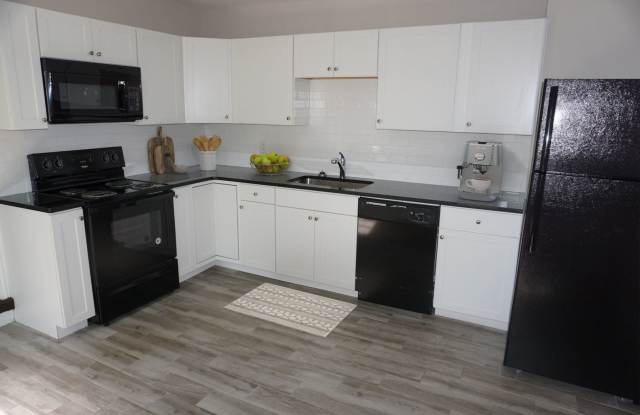 Updated 4 Bedroom / 1 Bath House - Great Ardmore Location! Gallery 4