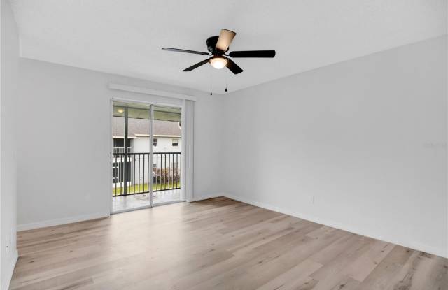 4100 PERSHING POINTE Place Gallery 3