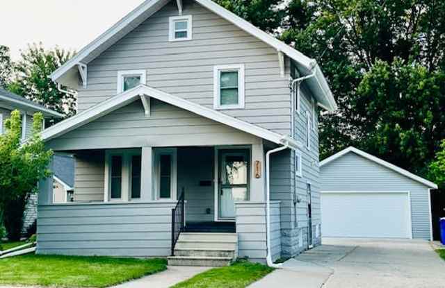 716 E Randall St photos photos