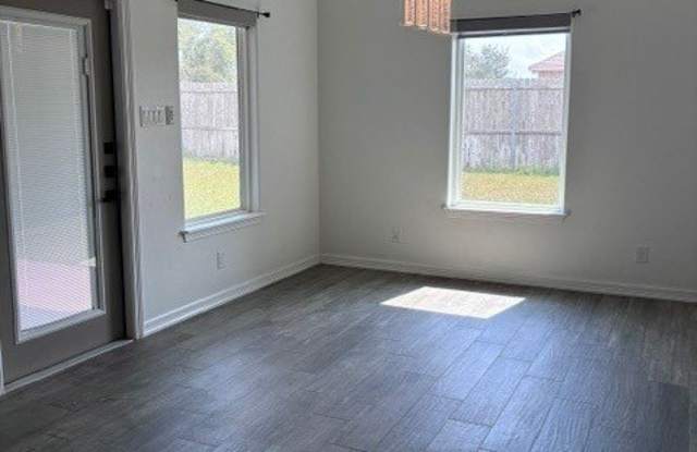 1799 The Park Drive Gallery 3