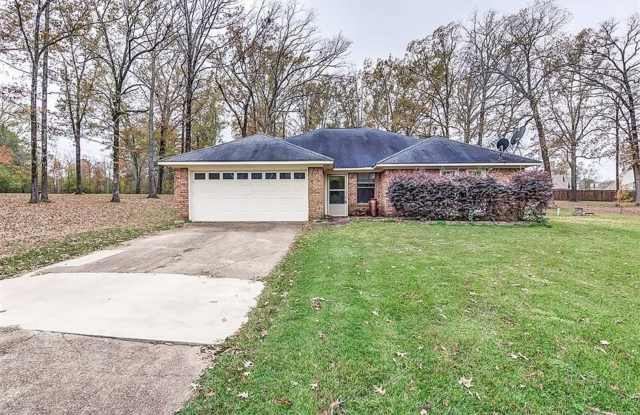 Country living but not too far - 349 Angie Circle, Bossier County, LA 71006