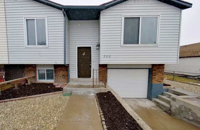 2310 Bonniebrook Circle photos photos