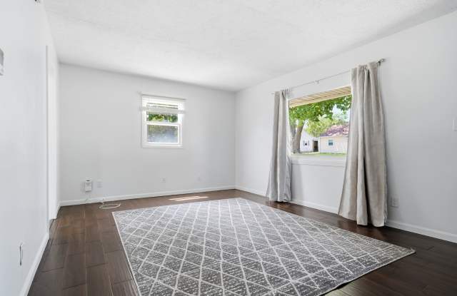 14 Ryan Drive Gallery 3