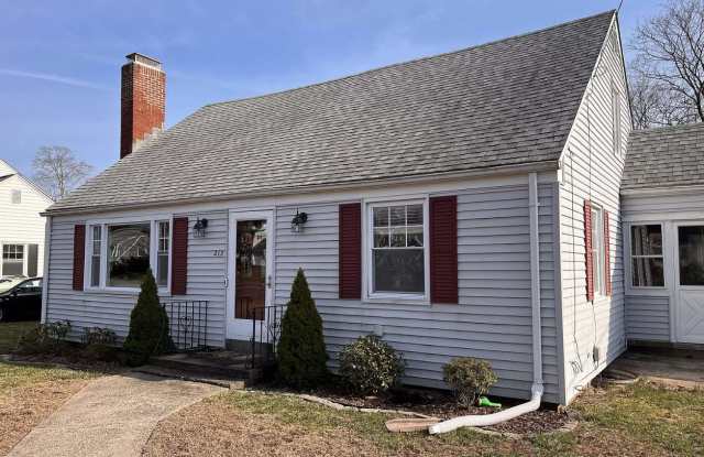 215 Barbour Road - 215 Barbour Road, New Britain, CT 06053