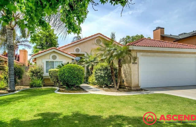 Lovely 3 Bedroom Home Off McCutchen and Old River Rd! - 8005 River Mist Avenue, Bakersfield, CA 93311