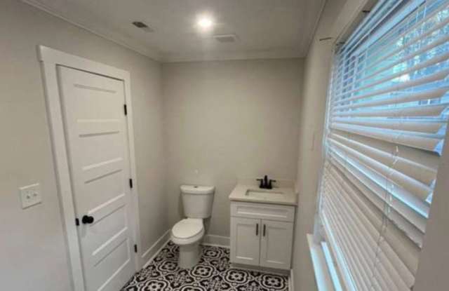 Room in 3 Bedroom Home at Purser Dr photos photos