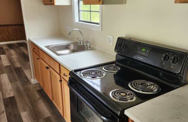 908 Bernard Lane - 908 Bernard Lane, Onslow County, NC 28540