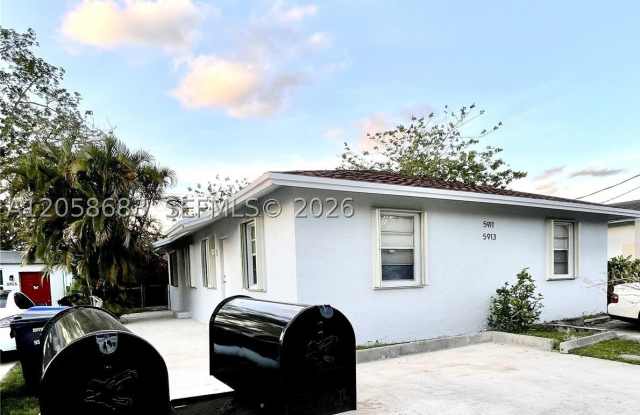 5911 Liberty St photos photos