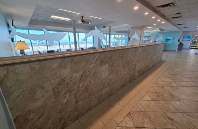 DOLPHIN RUN CONDOMINIUM Gallery 4