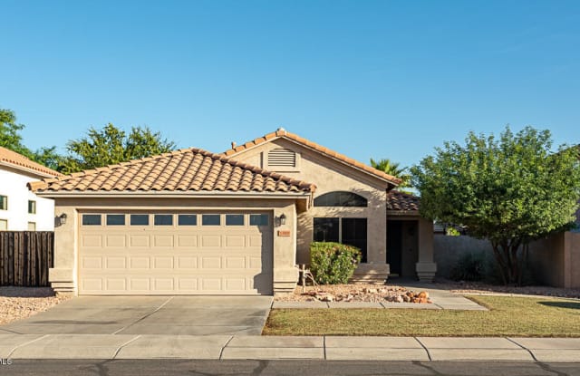 1360 W PELICAN Court - 1360 West Pelican Court, Chandler, AZ 85286