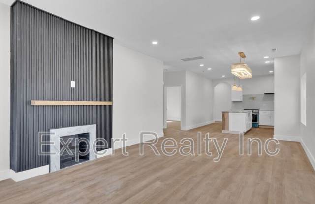 1720 34th Pl N Gallery 1