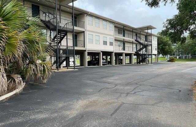 3230 Cumberland Road - 3230 Cumberland Road, Ocean Springs, MS 39564