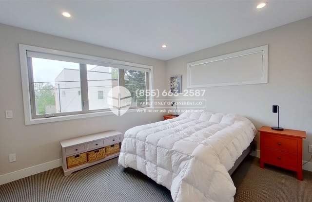 1927 9th Ave W Unit C Gallery 4