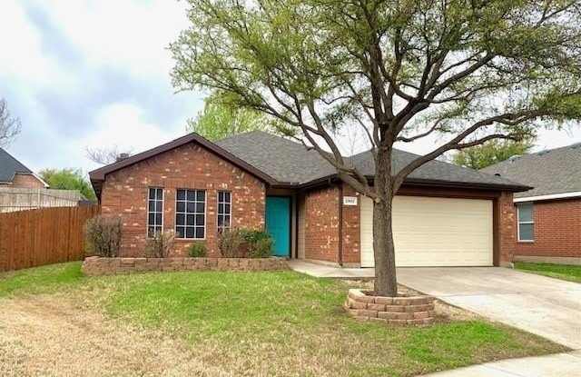 2952 Milby Oaks Drive - 2952 Milby Oaks Drive, Fort Worth, TX 76244
