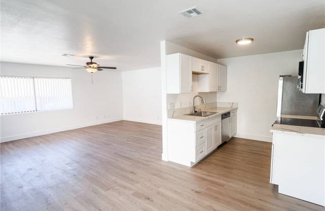 5216 Gray Lane photos photos