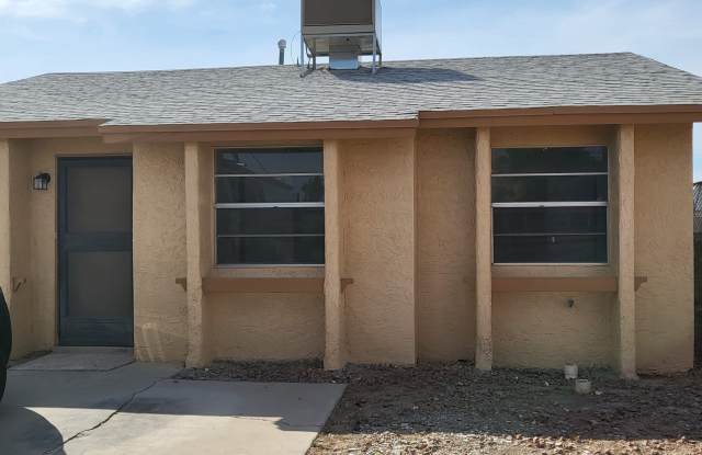 204 Prado Road - Unit B photos photos