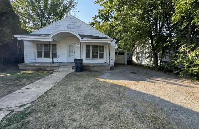 514 Northwest Columbia Avenue photos photos