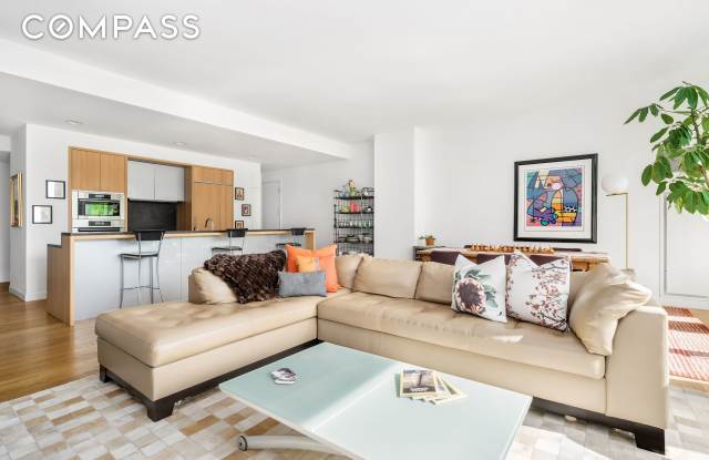 311 West Broadway - 311 West Broadway, New York City, NY 10013