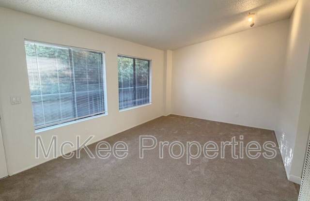 3028 Juniper Street photos photos