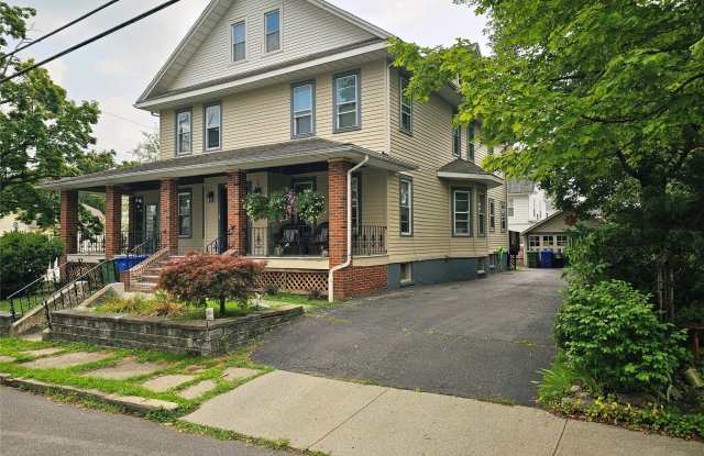 78 Houston Avenue photos photos