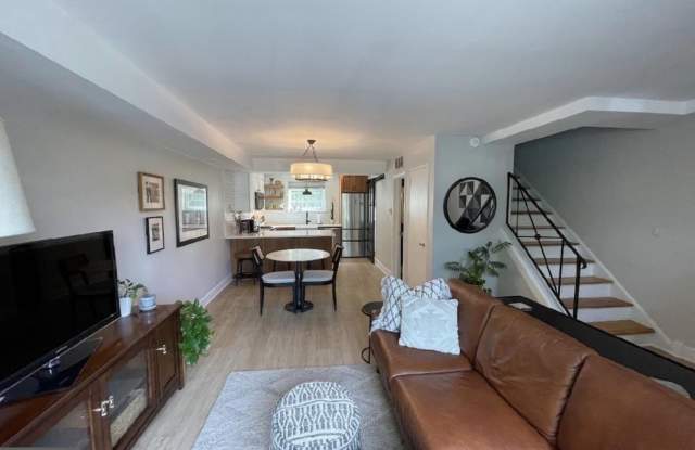 3824 JAY Avenue Gallery 1