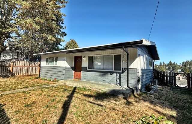 120 North Cambrian Avenue Gallery 1