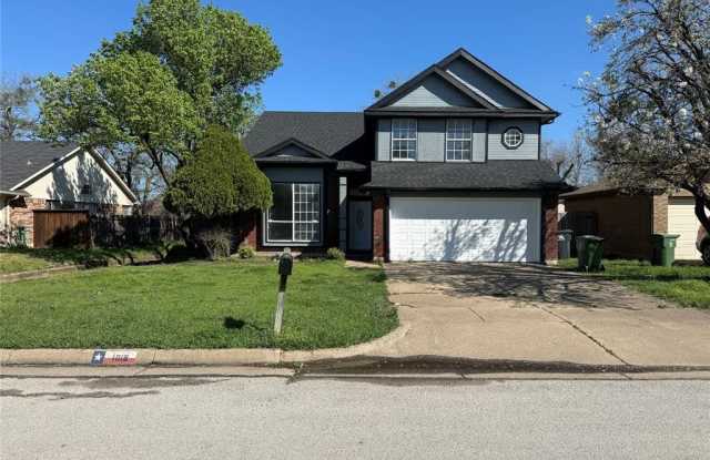 1019 Silver Spruce Drive - 1019 Silver Spruce Drive, Arlington, TX 76001