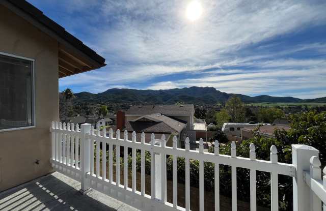 MOUNTAIN VIEWS!! Newbury Park 4+2.5 on cul-de-sac lot! photos photos