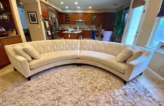 Beautiful & Spacious 5bd House photos photos