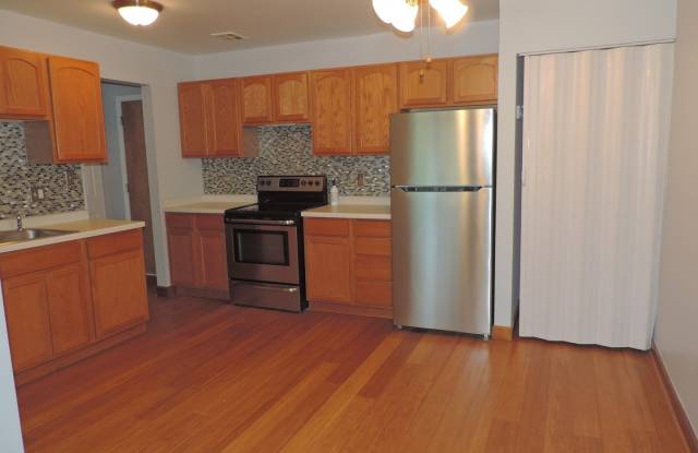 7425 Brookdale Drive Gallery 4