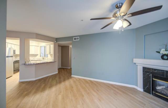 3848 N 3rd Gallery 3