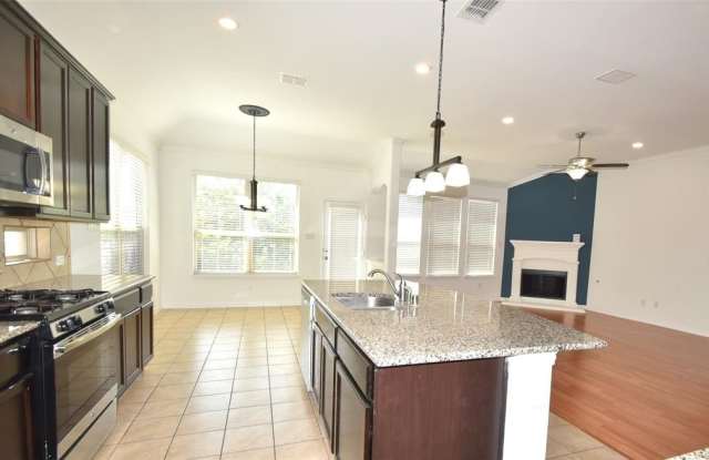 2113 Washington Park - 2113 Washington Park Way, Denton County, TX 75078 2113 Washington Park - 2113 Washington Park Way, Denton County, TX 75078