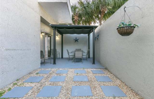 850 N Miami Ave photos photos