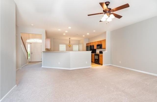 6611 Olmsford Drive Gallery 3