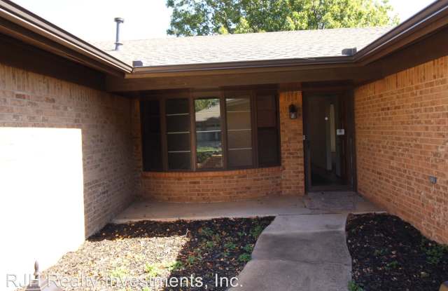 3700 Oak Grove Dr Gallery 3