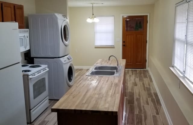 3995 Lynfield Ct Gallery 3