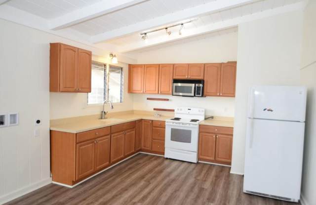 3-Bedroom Home(upstairs) in Kuliouou Valley – Convenient Hawaii Kai Location photos photos