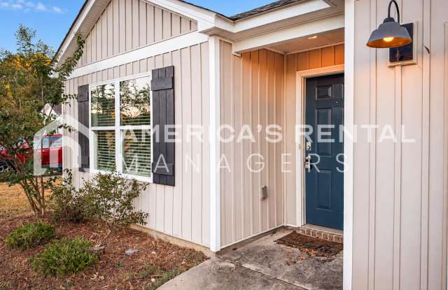 Furnished Northport Living! Gallery 4