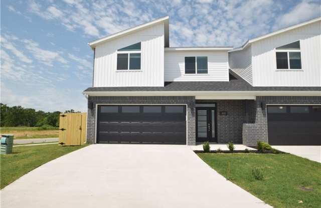 401 Amethyst  RD photos photos