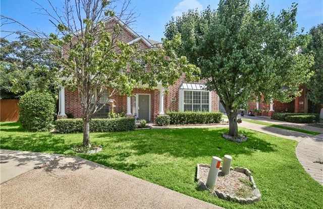 8804 Crescent Court Gallery 3