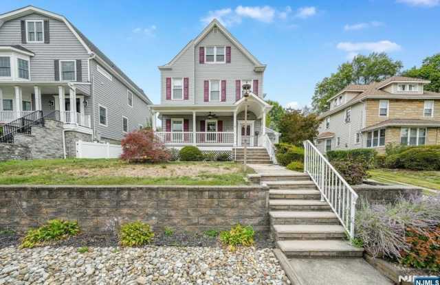 320 Orient Way 1 photos photos