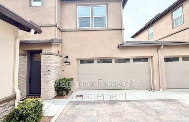 32730 Brunello Way Gallery 1