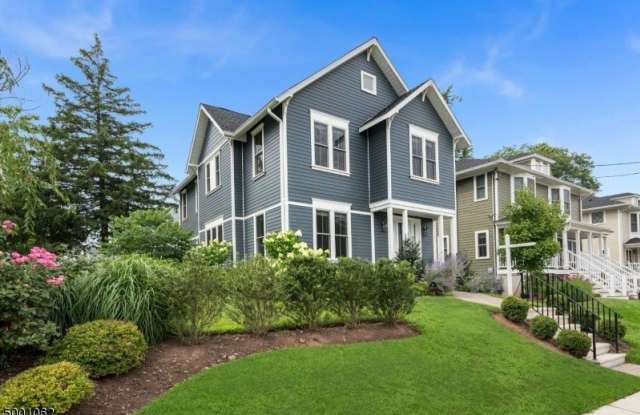 99 Claremont Ave photos photos